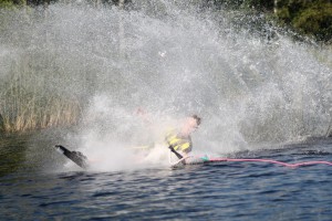 Waterski slalom näinkin voi pannuttaa, Patrik Joutsen                       